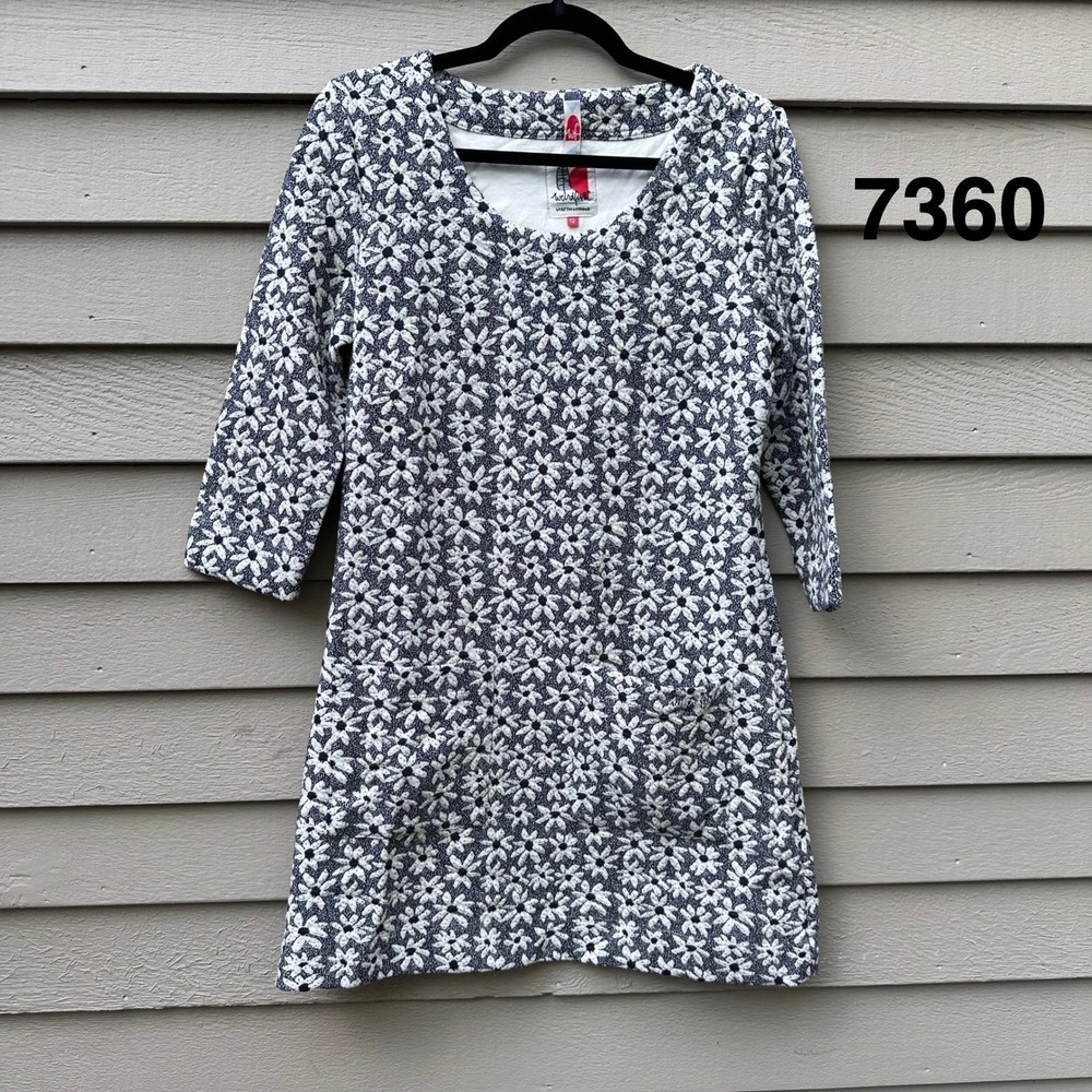 Weird Fish Womens Daisy Floral Shift Dress Navy White 3/4 Sleeve Pockets Size 12
